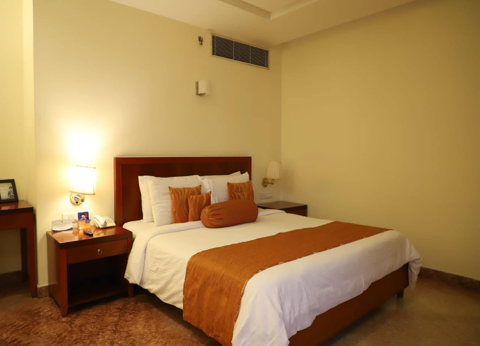 Royal Sarovar Portico Siliguri Dış mekan fotoğraf