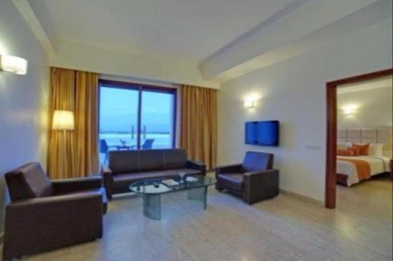 Royal Sarovar Portico Siliguri Dış mekan fotoğraf