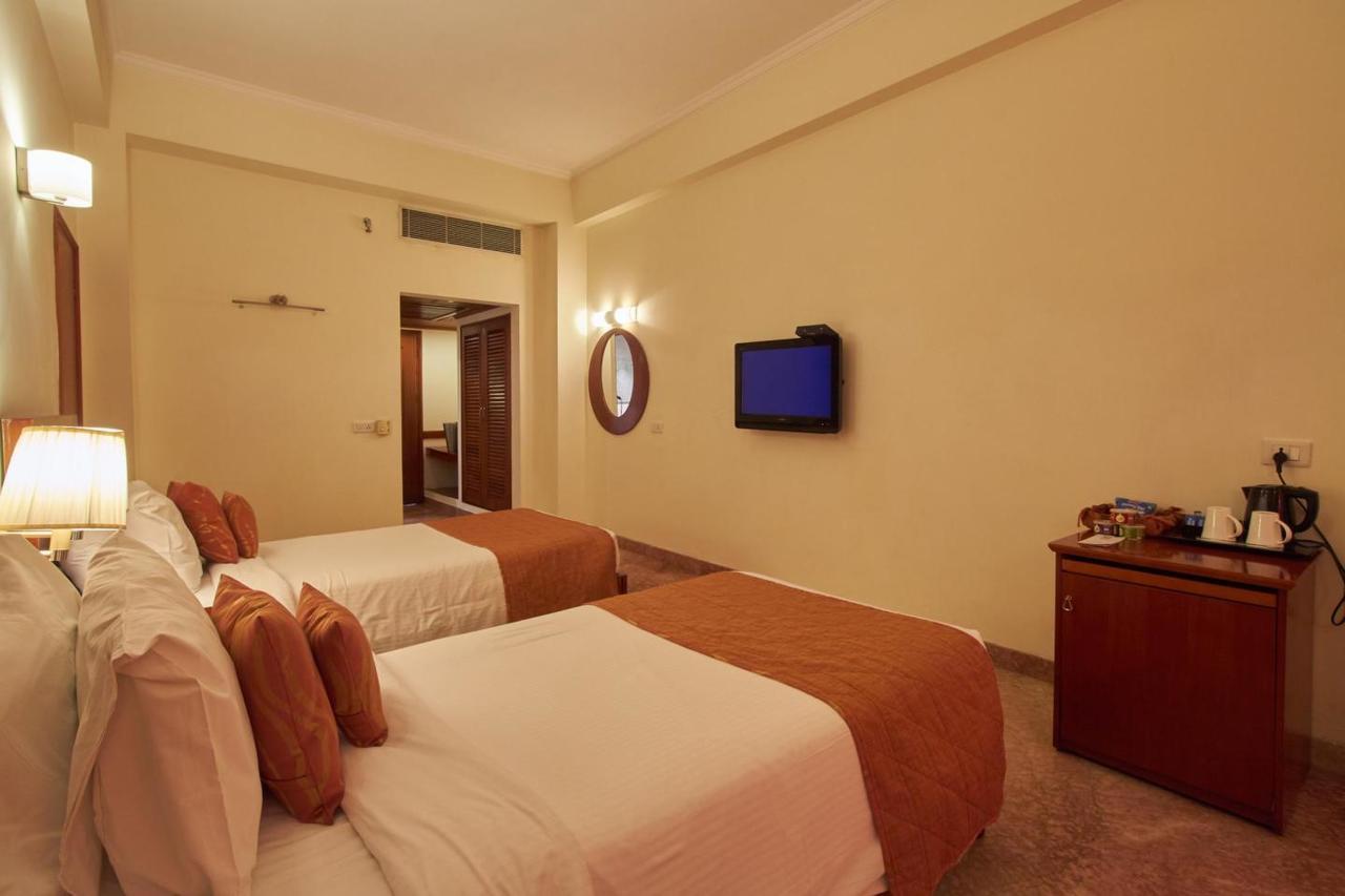 Royal Sarovar Portico Siliguri Dış mekan fotoğraf