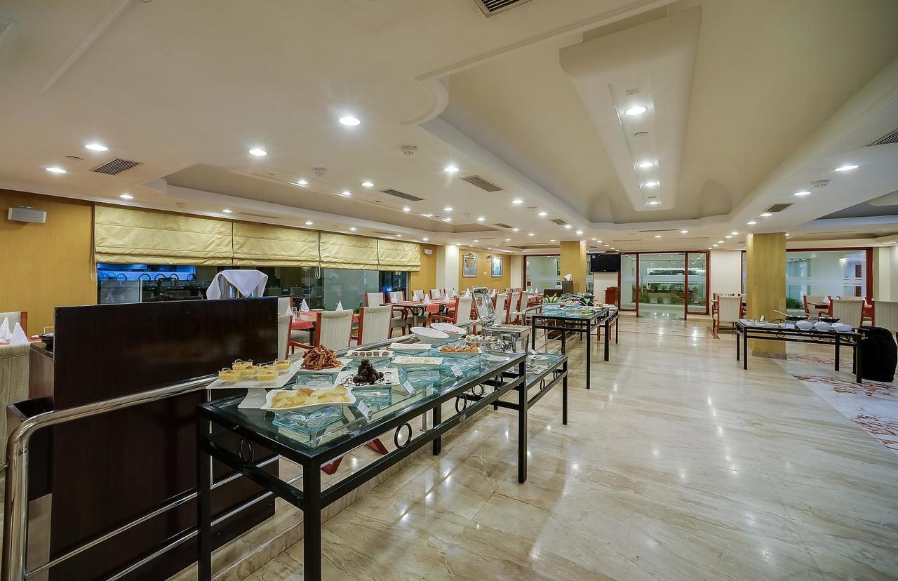 Royal Sarovar Portico Siliguri Dış mekan fotoğraf