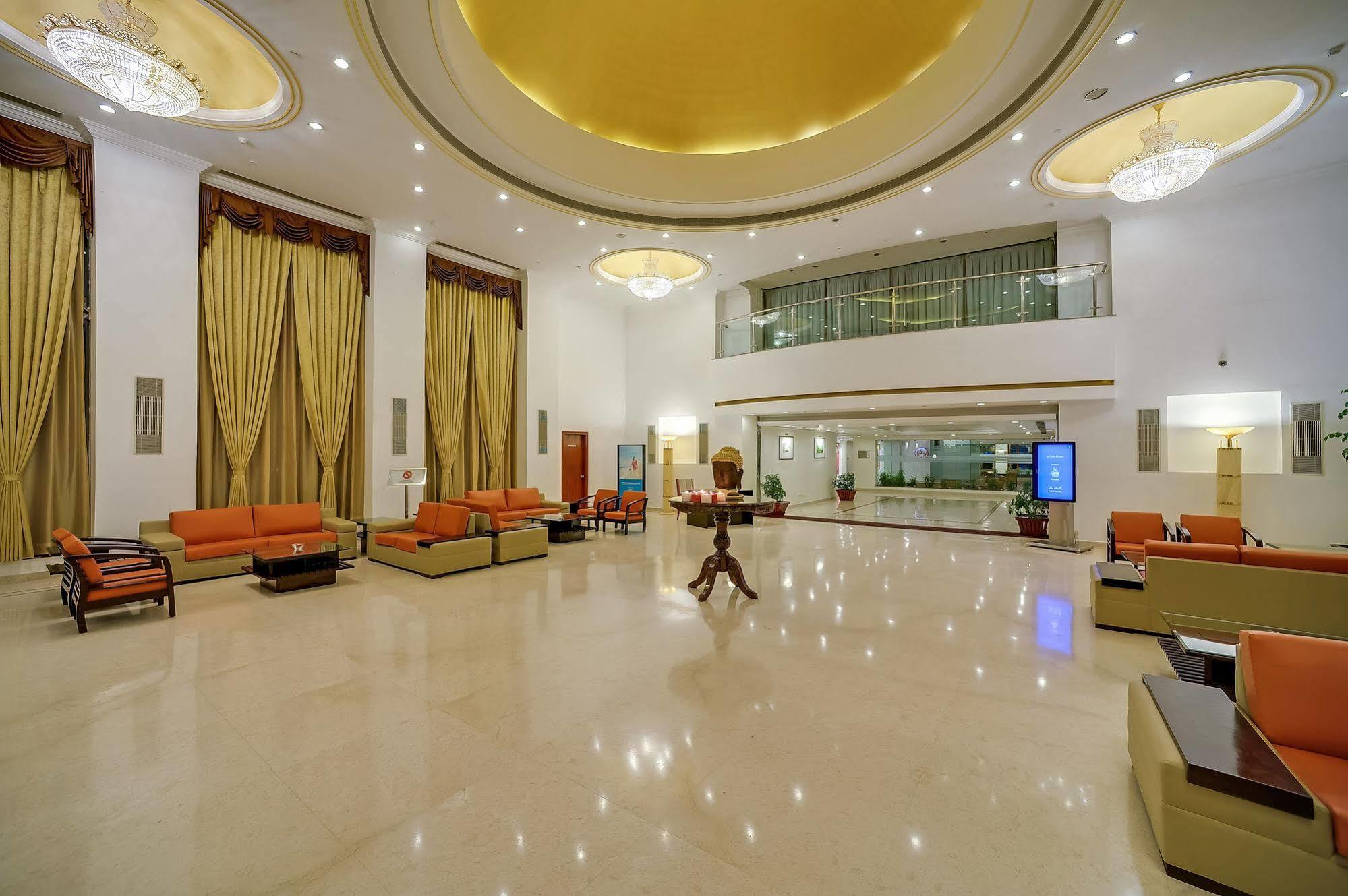 Royal Sarovar Portico Siliguri Dış mekan fotoğraf
