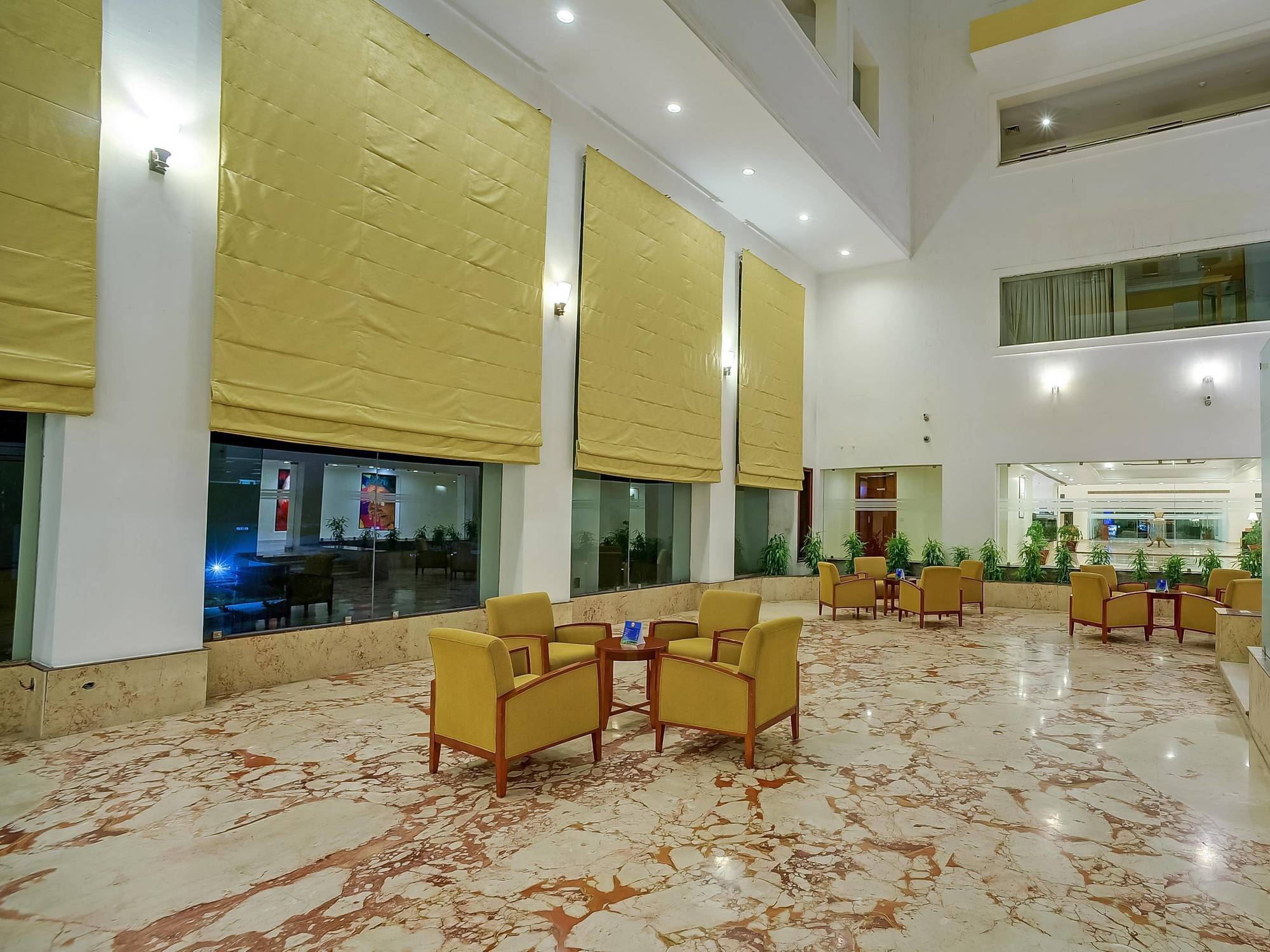 Royal Sarovar Portico Siliguri Dış mekan fotoğraf