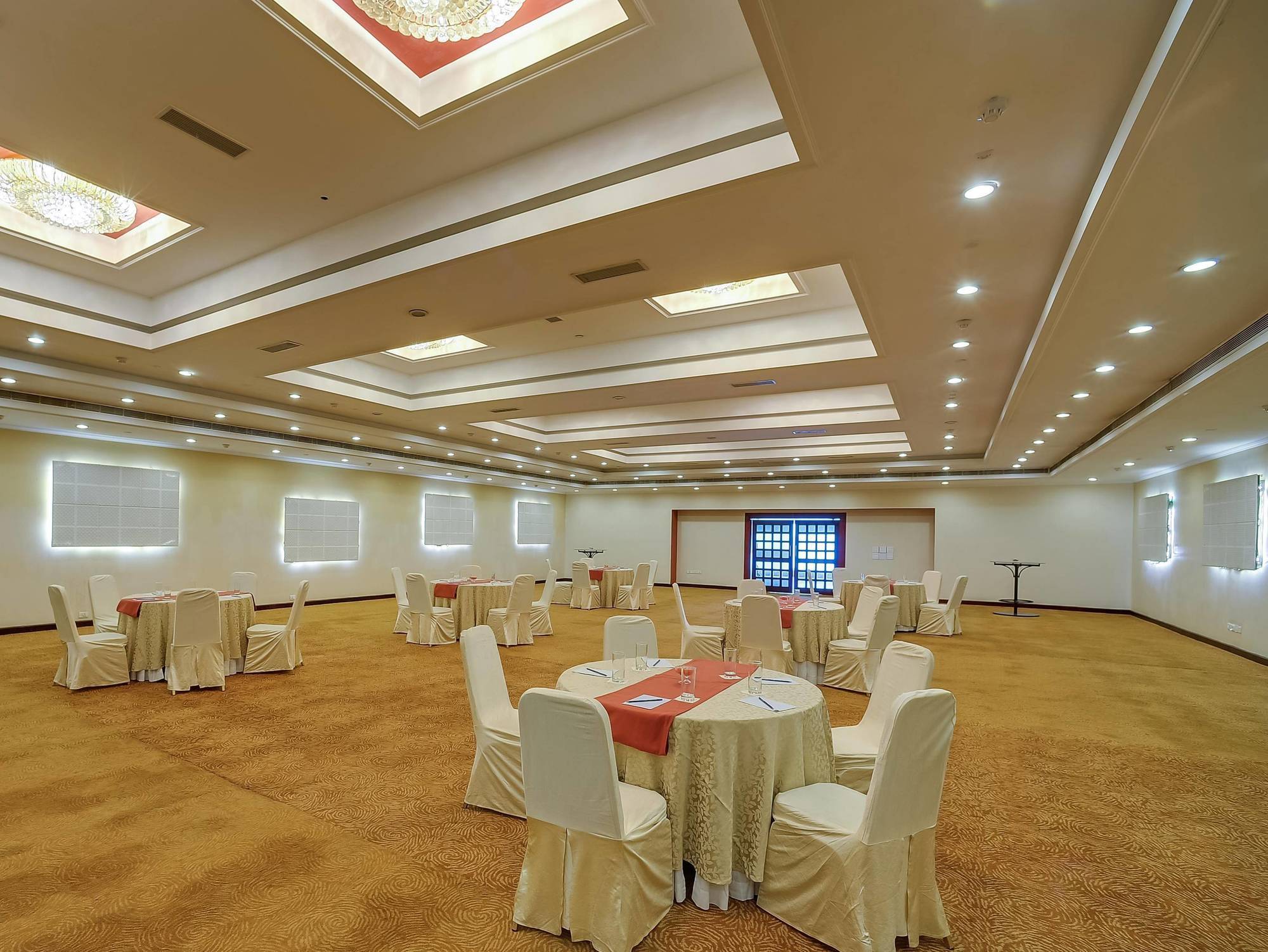 Royal Sarovar Portico Siliguri Dış mekan fotoğraf
