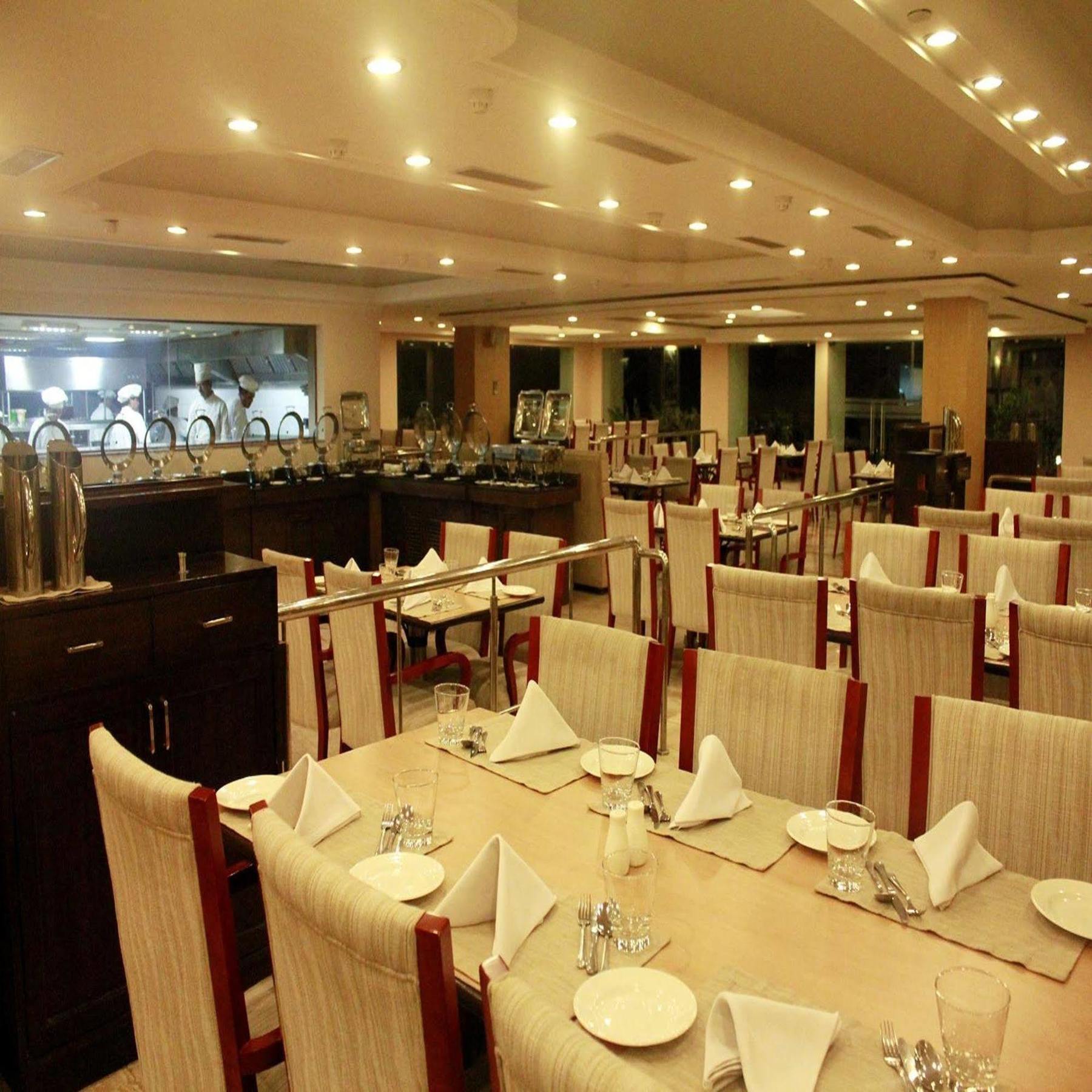 Royal Sarovar Portico Siliguri Dış mekan fotoğraf
